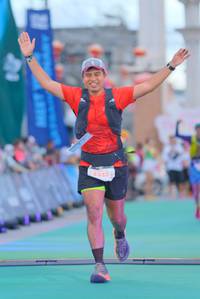 BIB: 53528
                            <button type="button" onclick="openModal(21765573)" class="btn btn-primary btn-sm float-right btn-popup" data-toggle="modal" data-target=".modal-high-quality">
                        <i class="fas fa-shopping-cart"></i> Add to Cart
                    </button>
                                            <button type="button" onclick="isThisMe(21765573, true)" class="btn btn-success btn-sm float-right btn-popup btn-isme hidden" data-toggle="tooltip" data-placement="bottom" title="นี่คือรูปของคุณใช่ไหม คลิกที่นี่เพื่อเอาเข้าอัลบั้ม">
                        <i class="fas fa-plus"></i> Add to album
                    </button>
                    <button type="button" onclick="isThisMe(21765573, false)" class="btn btn-warning btn-sm float-right btn-popup btn-isnotme hidden">
                        <i class="fas fa-ban"></i> Remove from album
                    </button>